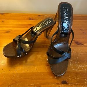 Italian Shoemakers Napa Platform Sandals Cutout